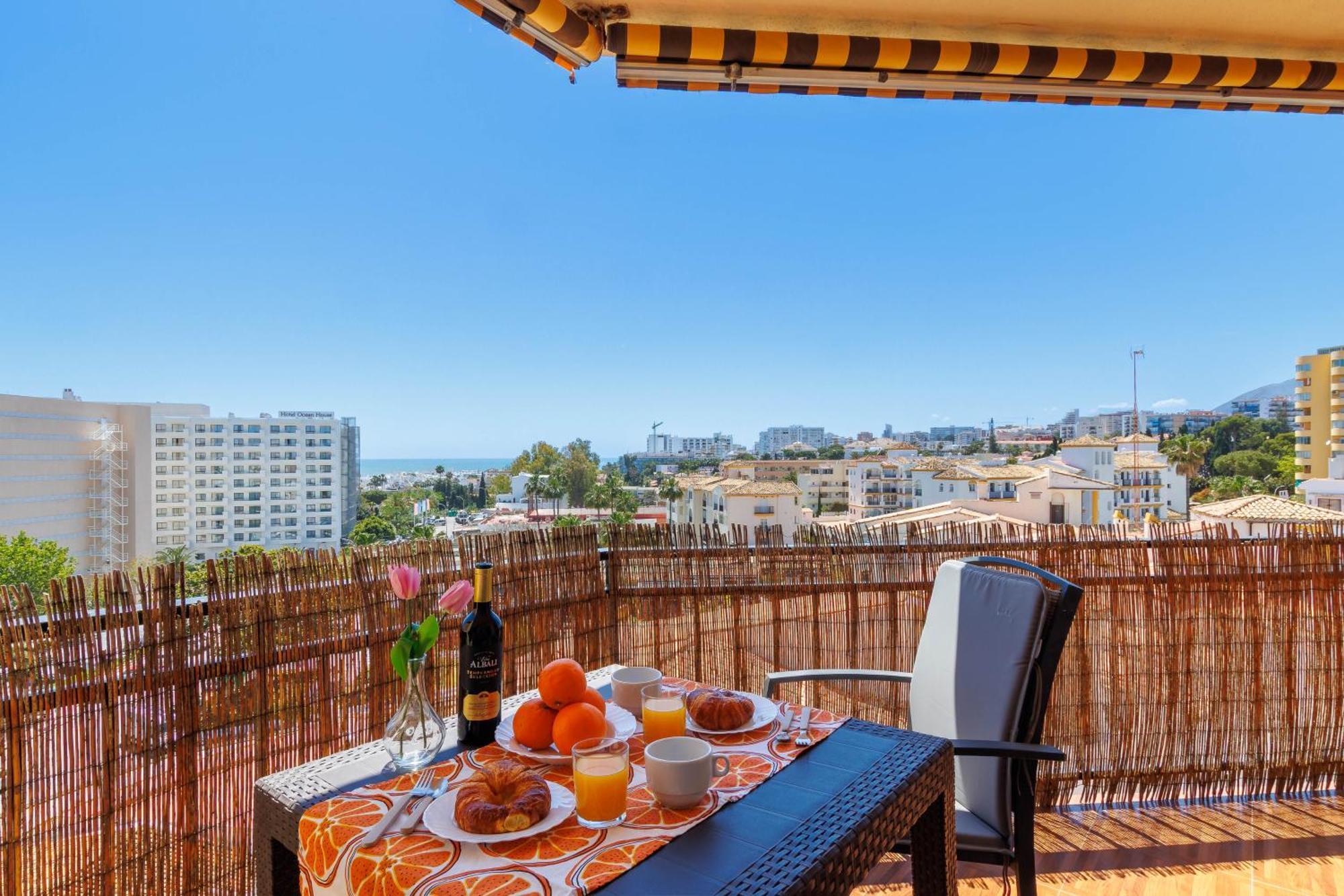 Santa Amalia 51 By Ivi Real Estate Apartman Torremolinos Kültér fotó
